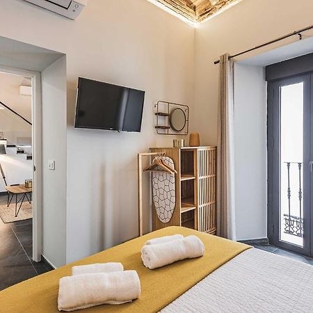 Apartamentos Caceres Central Suites Extérieur photo