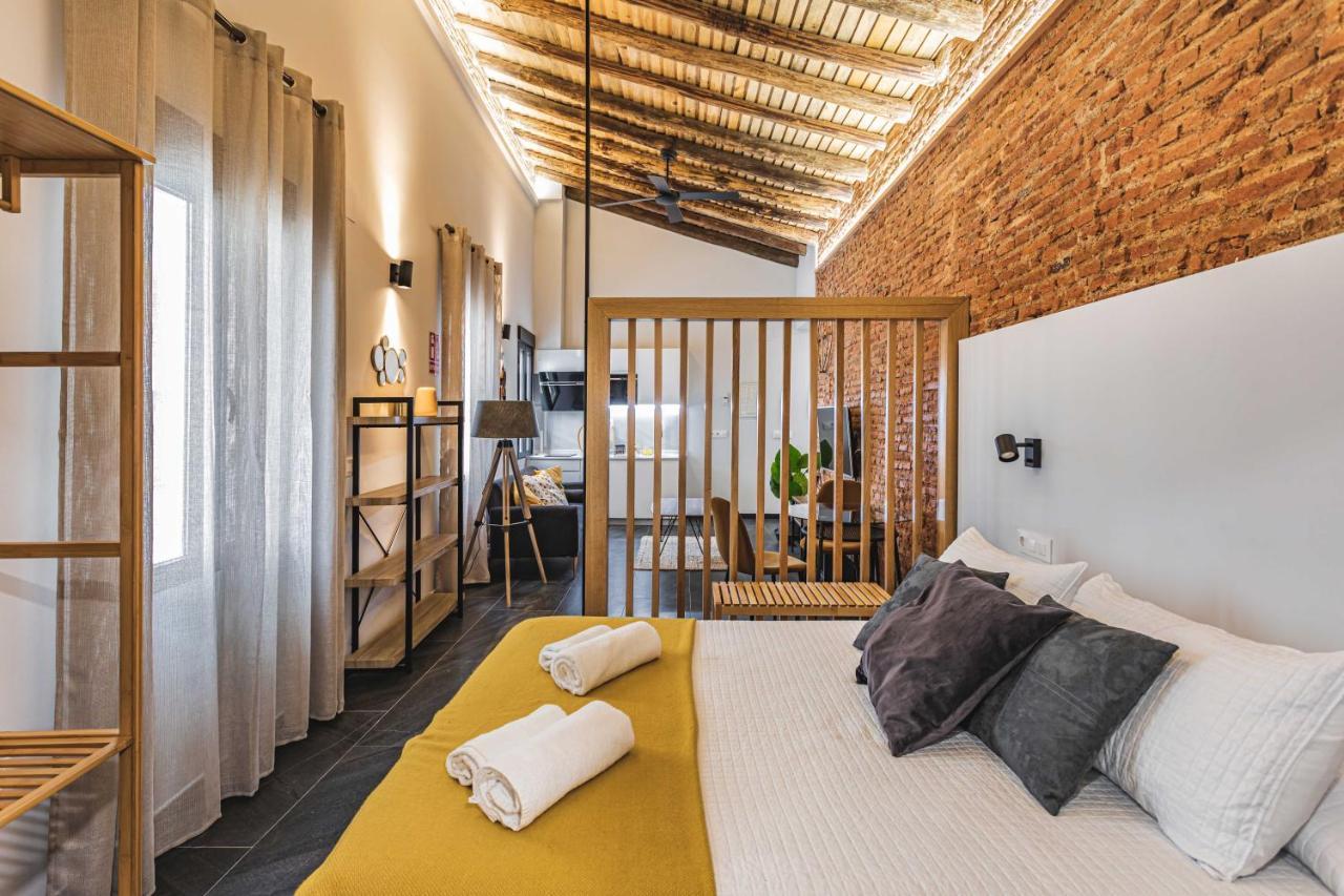 Apartamentos Caceres Central Suites Extérieur photo