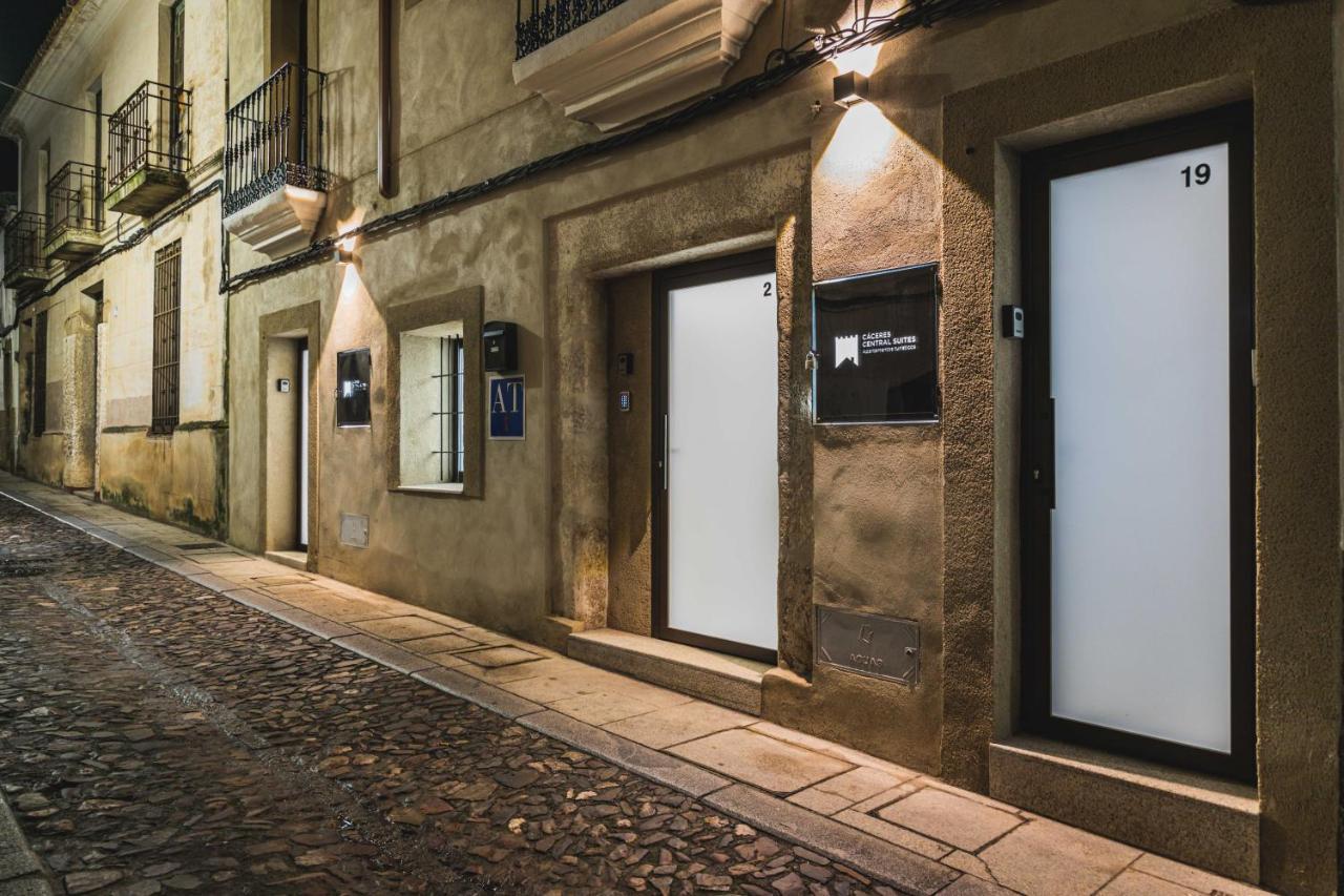 Apartamentos Caceres Central Suites Extérieur photo